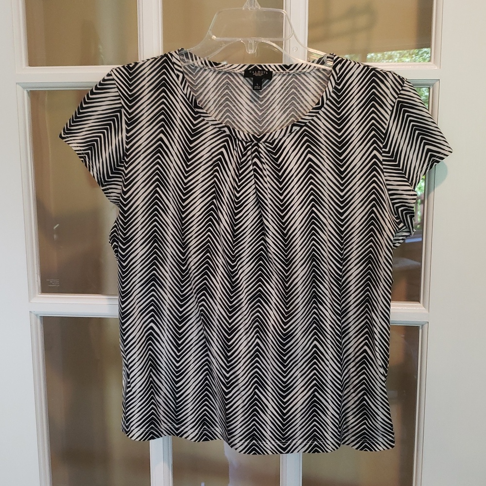 Black and White Chevron Women's Tee By Talbots- Petites Size: LP